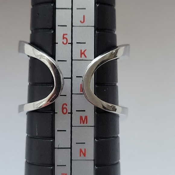 Cubic Zirconia Adjustable Silvertone Fashion Ring EUC Two-Tier - Picture 9 of 13